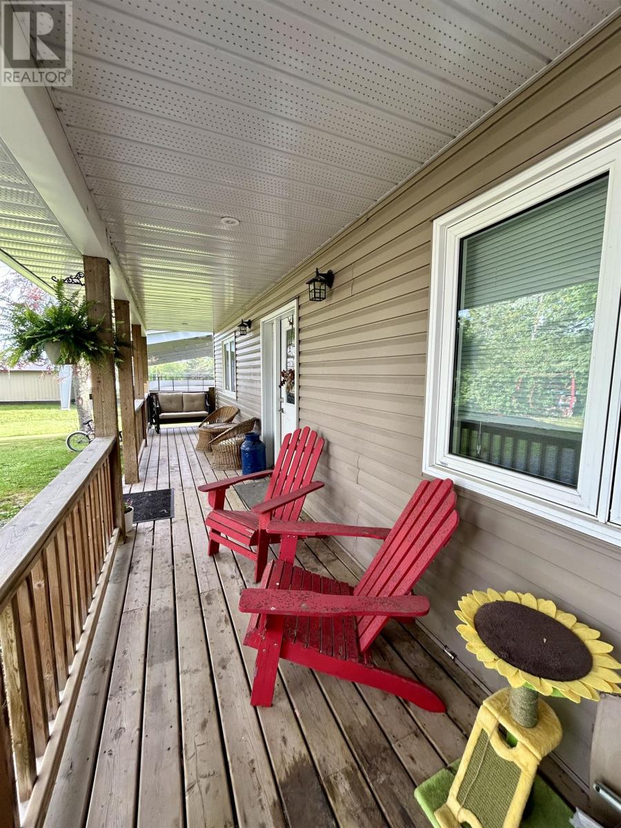 103 Queen Street, Barwick, Ontario  P0W 1A0 - Photo 2 - TB2600568