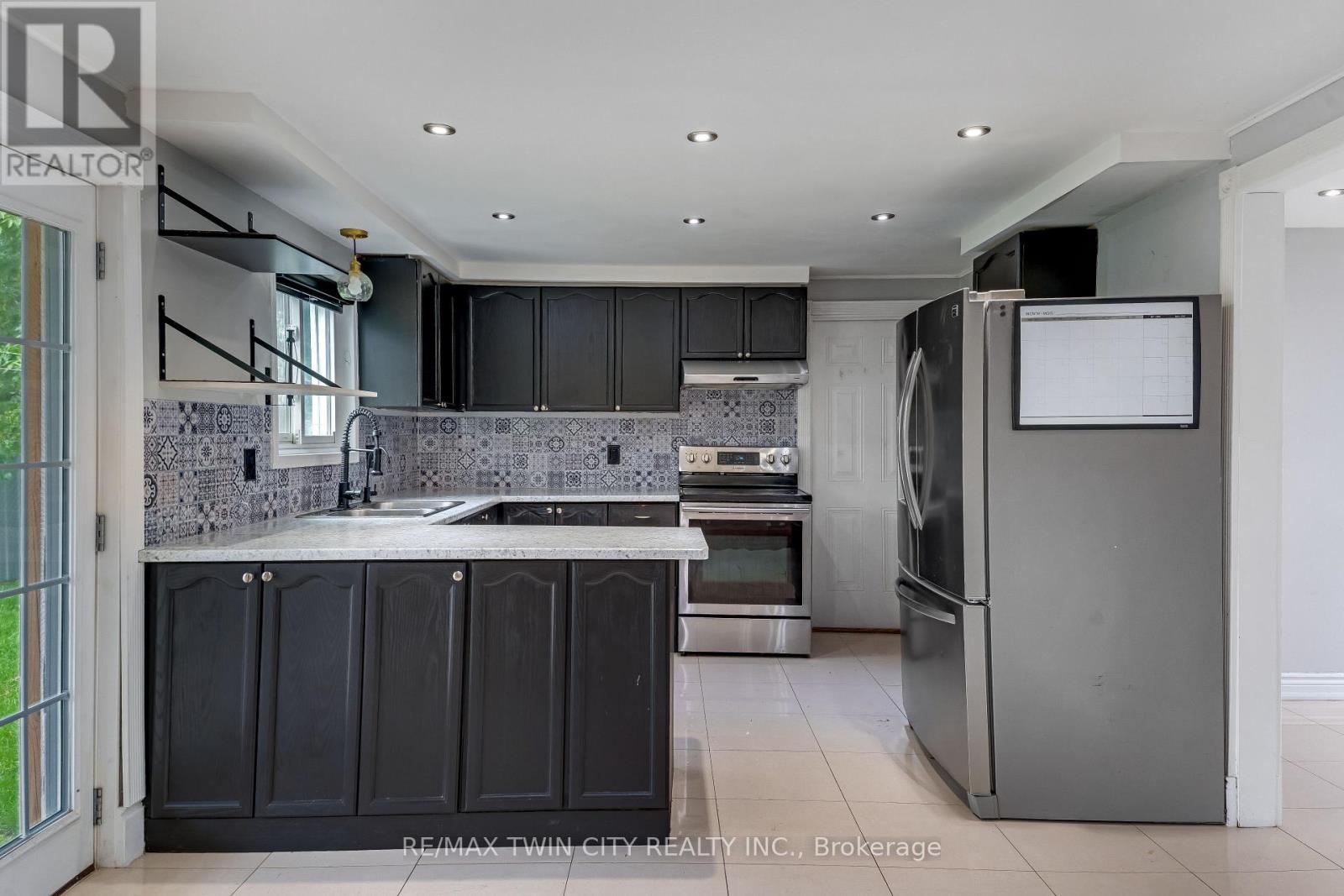 80 Hubert Street, Cambridge, Ontario  N3C 3T6 - Photo 11 - X13453154