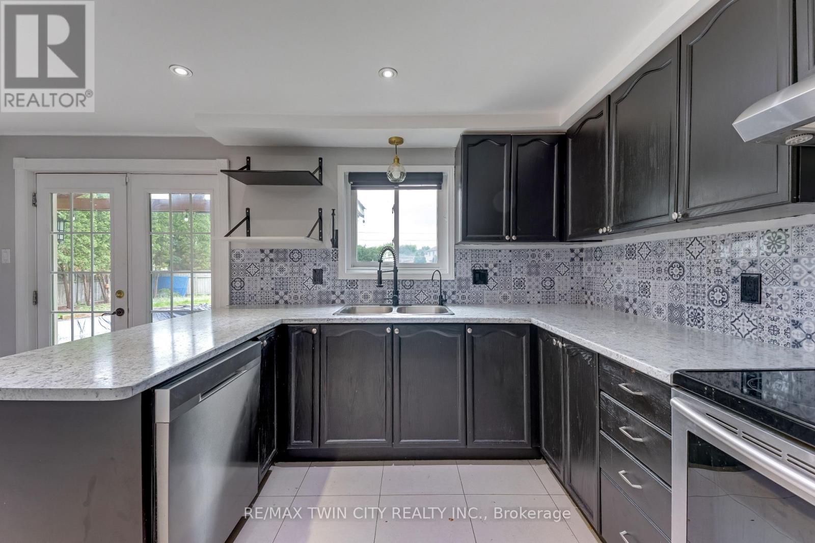 80 Hubert Street, Cambridge, Ontario  N3C 3T6 - Photo 17 - X13453154