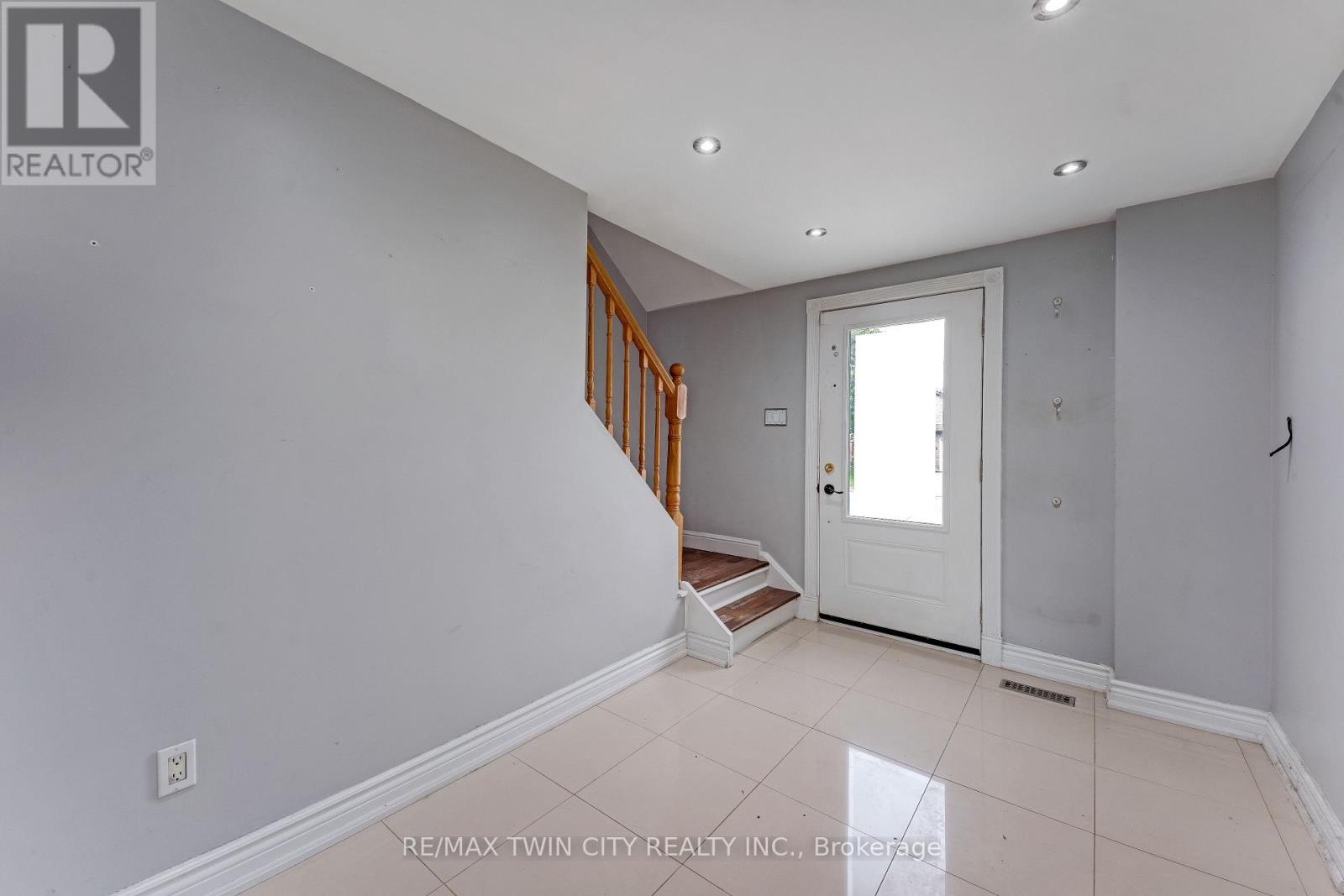 80 Hubert Street, Cambridge, Ontario  N3C 3T6 - Photo 5 - X13453154