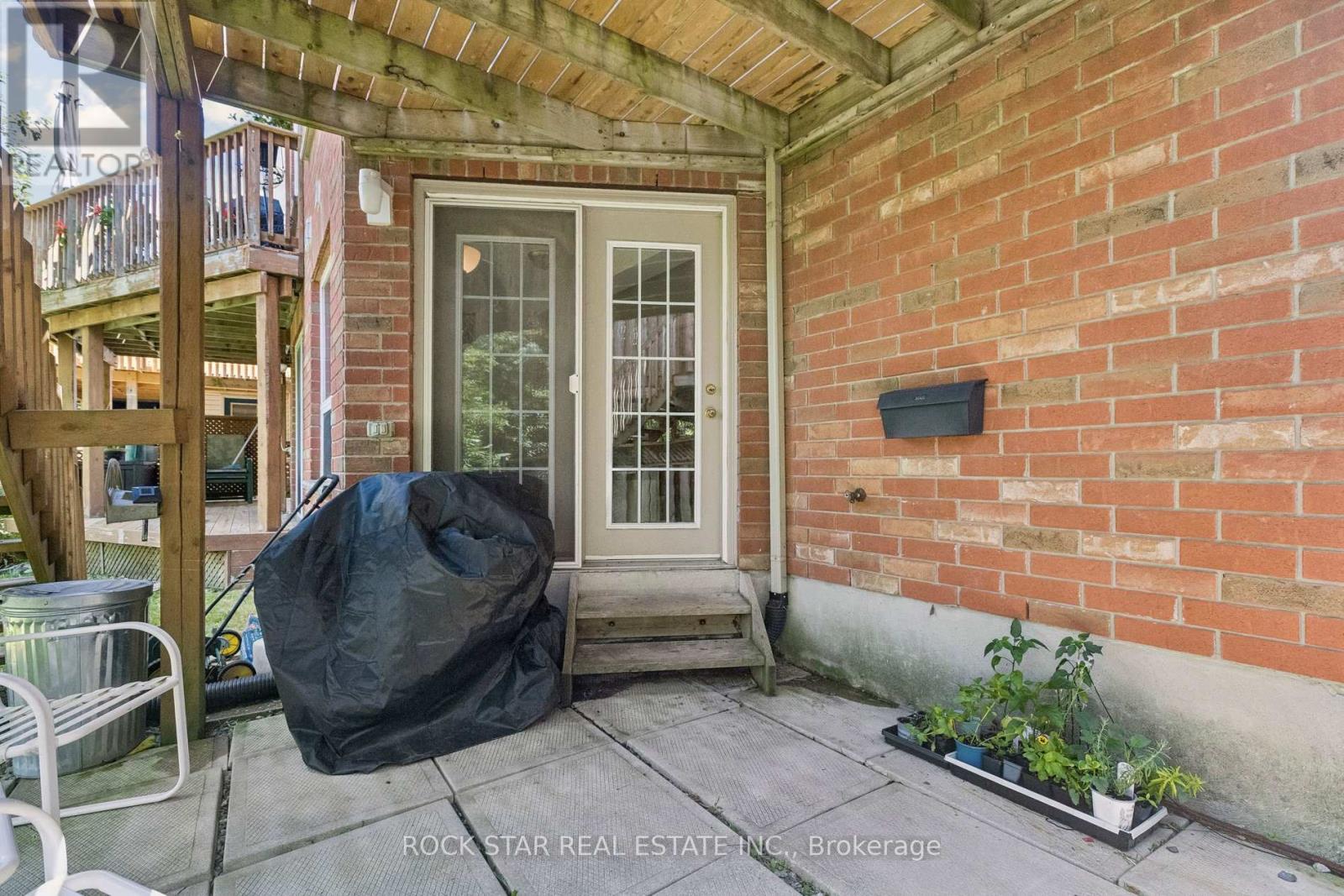 72 Chesterton Lane, Guelph, Ontario  N1E 7A6 - Photo 18 - X13453194