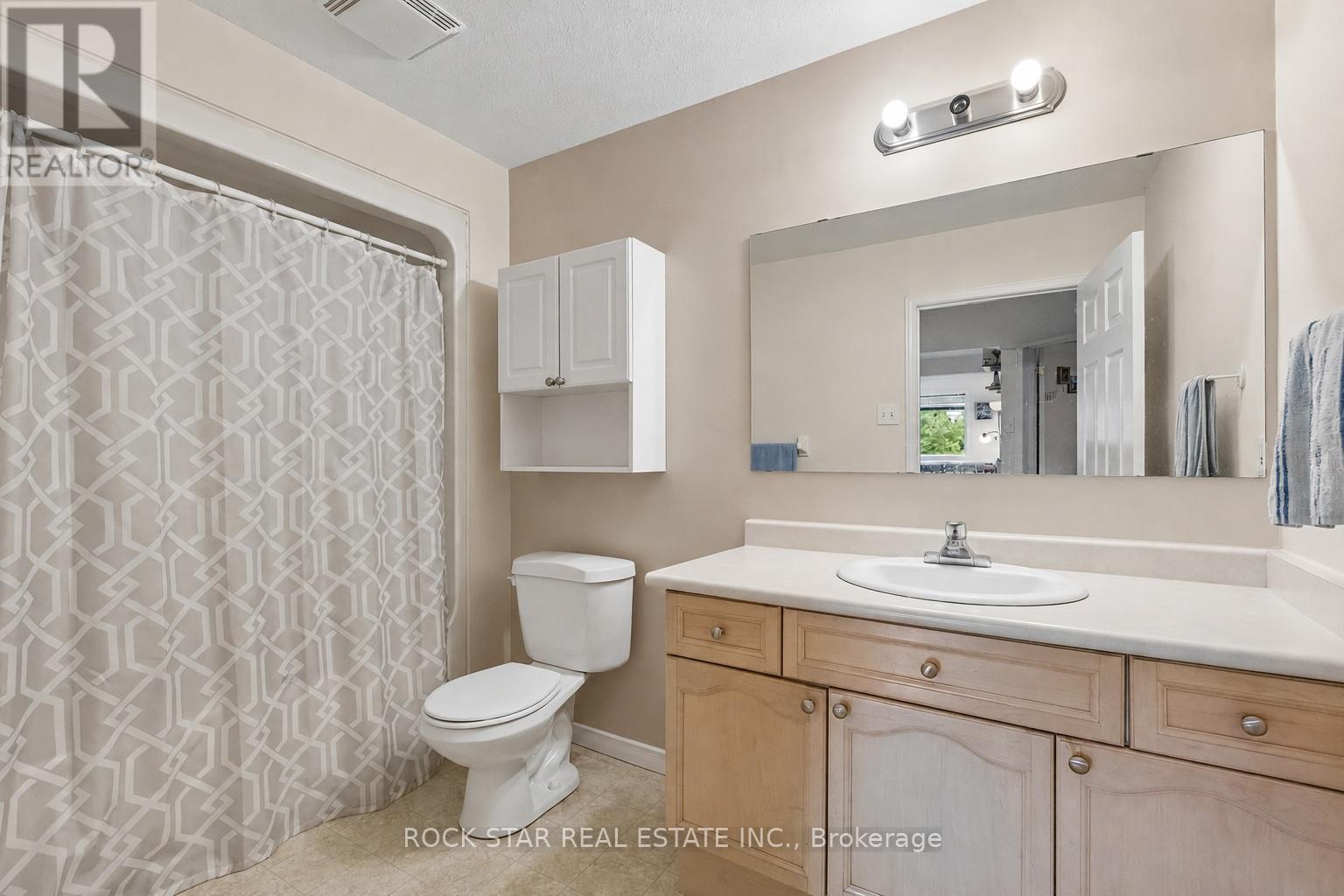 72 Chesterton Lane, Guelph, Ontario  N1E 7A6 - Photo 23 - X13453194