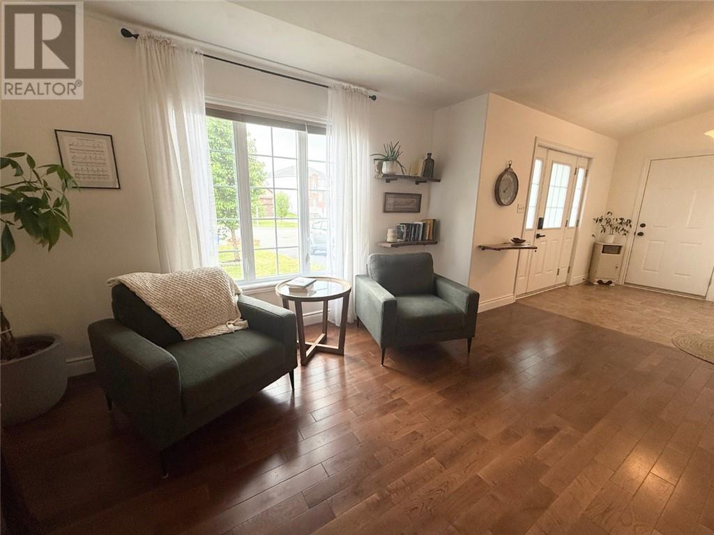 49 Equinox, Sudbury, Ontario  P3B 0B6 - Photo 4 - 2128498