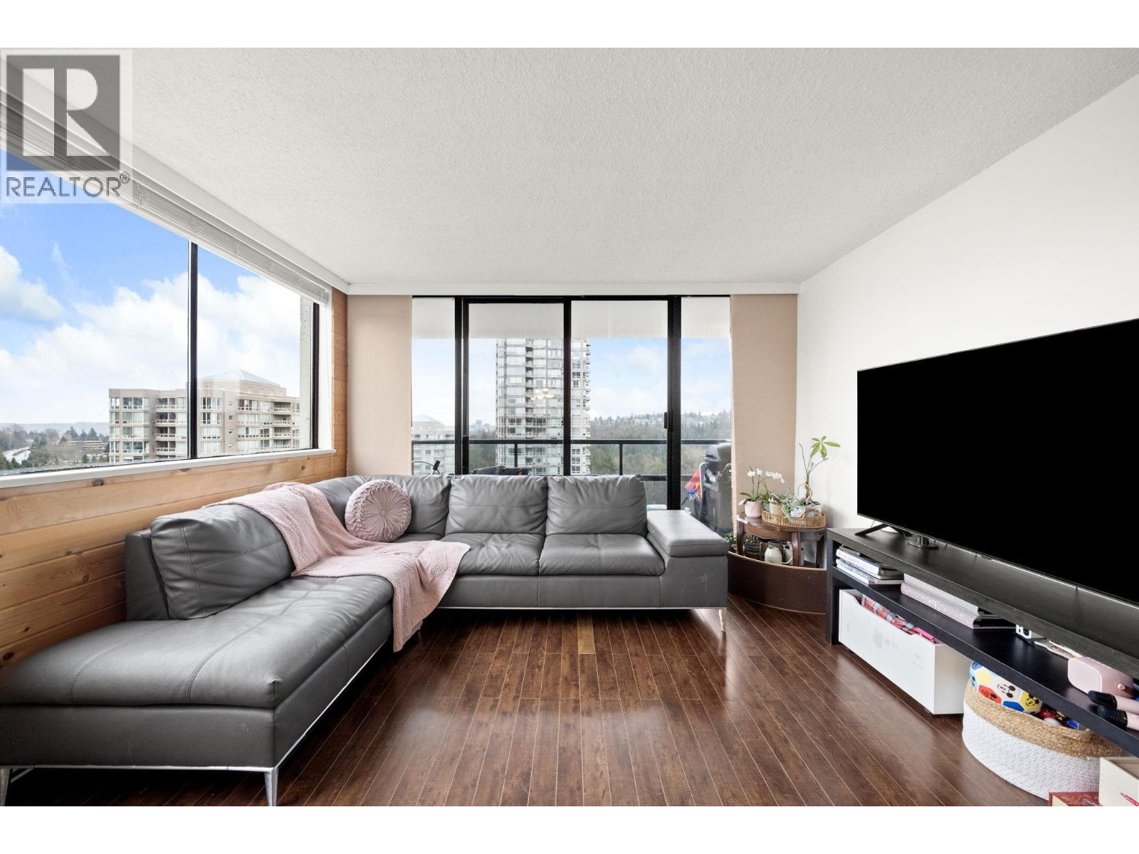1306 9521 Cardston Court, Burnaby, British Columbia  V3N 4R8 - Photo 12 - R3136665