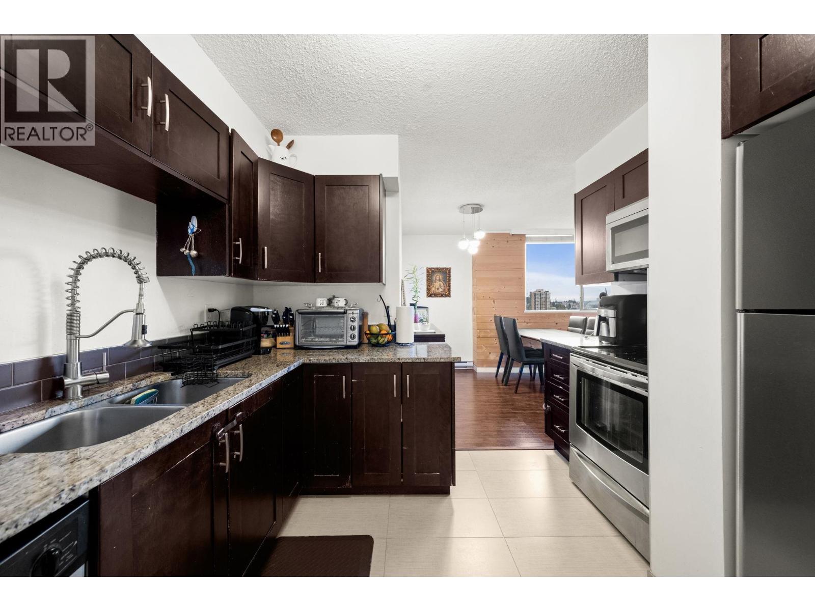 1306 9521 Cardston Court, Burnaby, British Columbia  V3N 4R8 - Photo 15 - R3136665