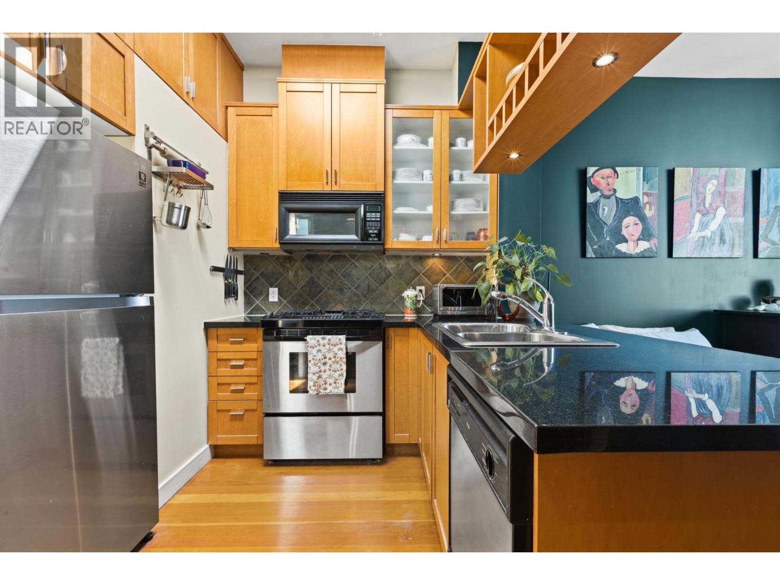 Listing image 11