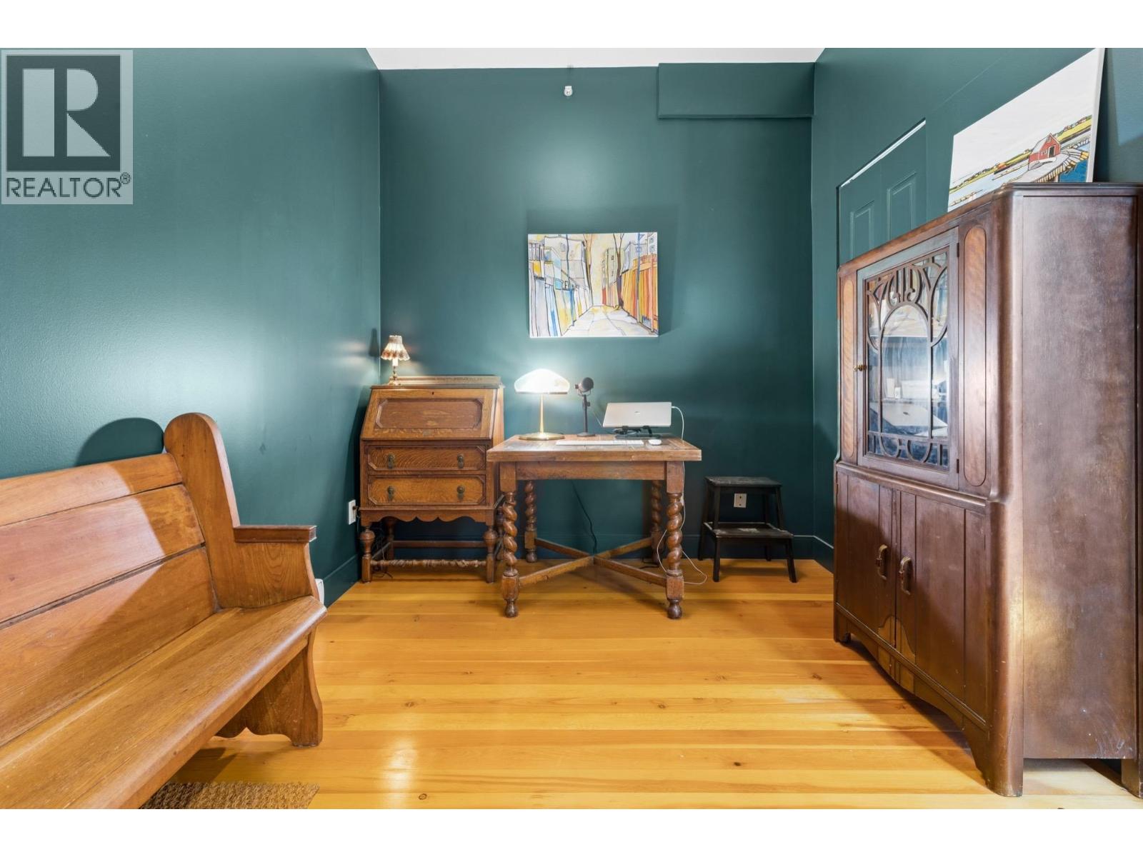 Listing image 14