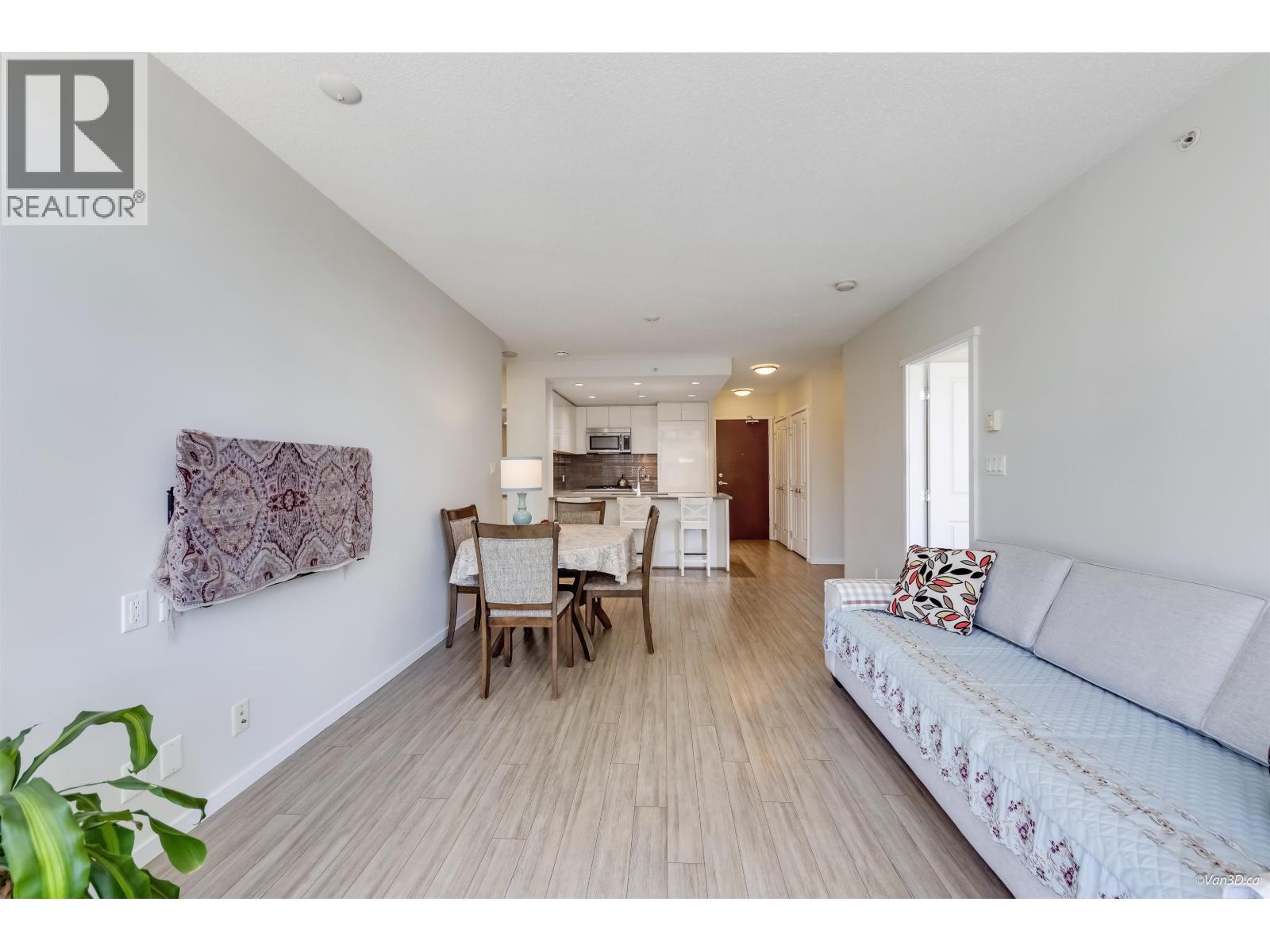 505 3102 Windsor Gate, Coquitlam, British Columbia  V3B 0J3 - Photo 16 - R3136664