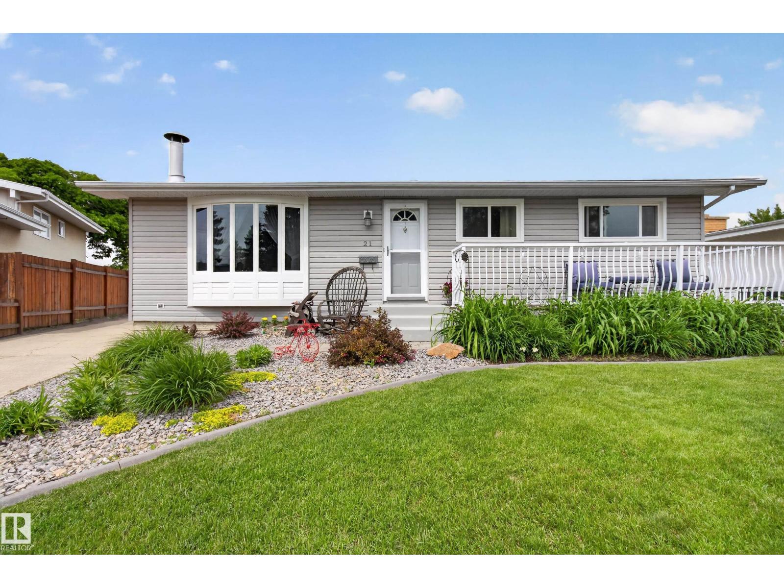21 Milburn Cr, Sherwood Park, Alberta  T8A 0T9 - Photo 2 - E4493981