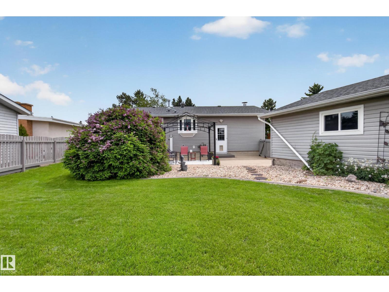 21 Milburn Cr, Sherwood Park, Alberta  T8A 0T9 - Photo 38 - E4493981