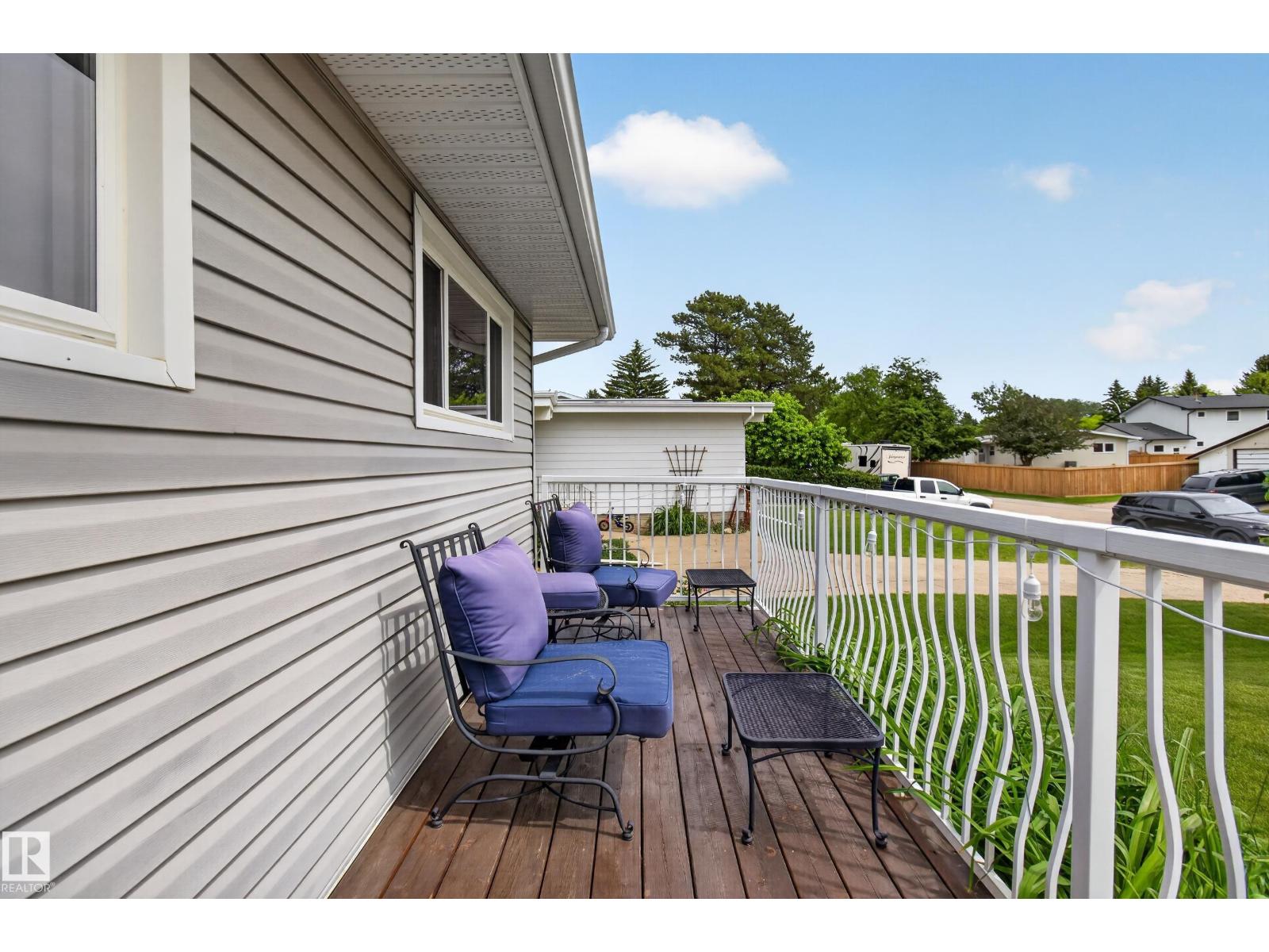 21 Milburn Cr, Sherwood Park, Alberta  T8A 0T9 - Photo 4 - E4493981
