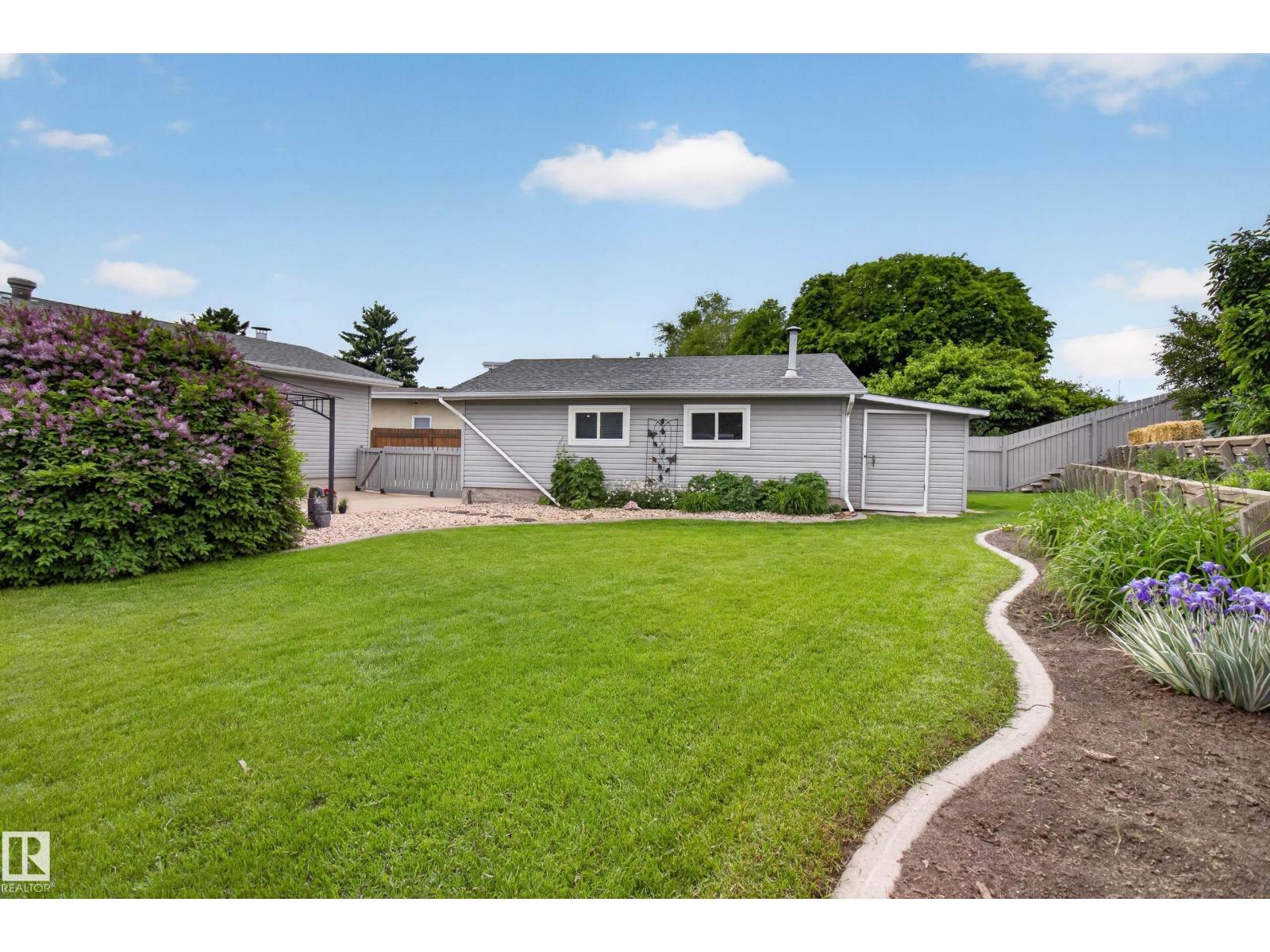 21 Milburn Cr, Sherwood Park, Alberta  T8A 0T9 - Photo 8 - E4493981