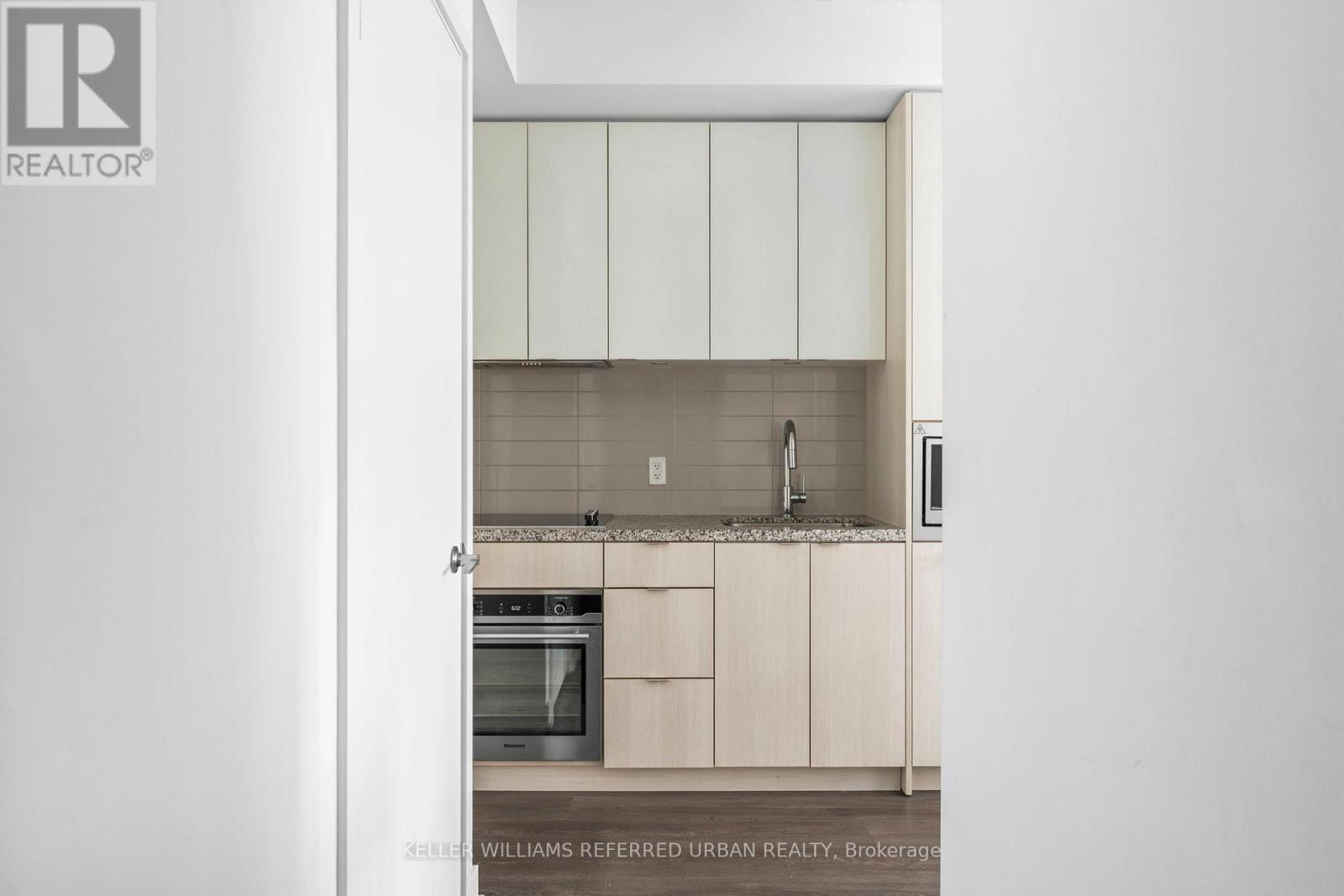 4707 - 125 Blue Jays Way, Toronto, Ontario  M5V 0N5 - Photo 9 - C13453368