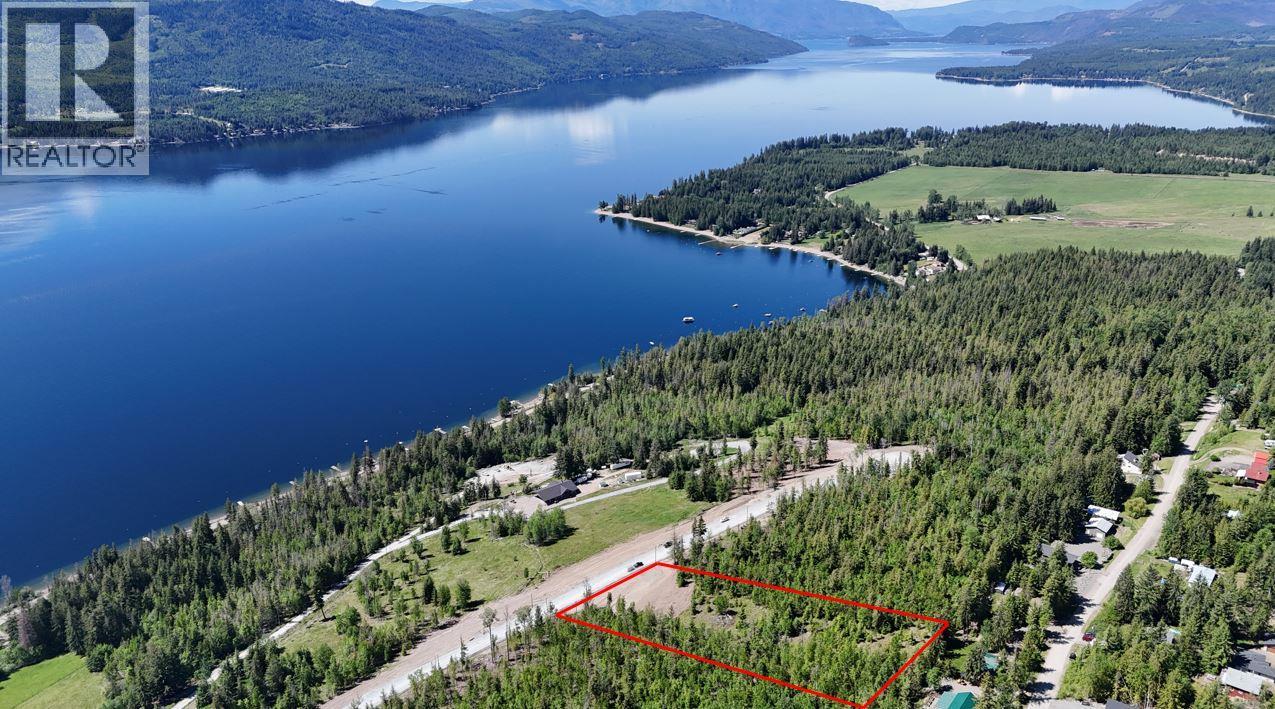 Lot 6 Lonneke Trail Lot# 6, Anglemont, British Columbia