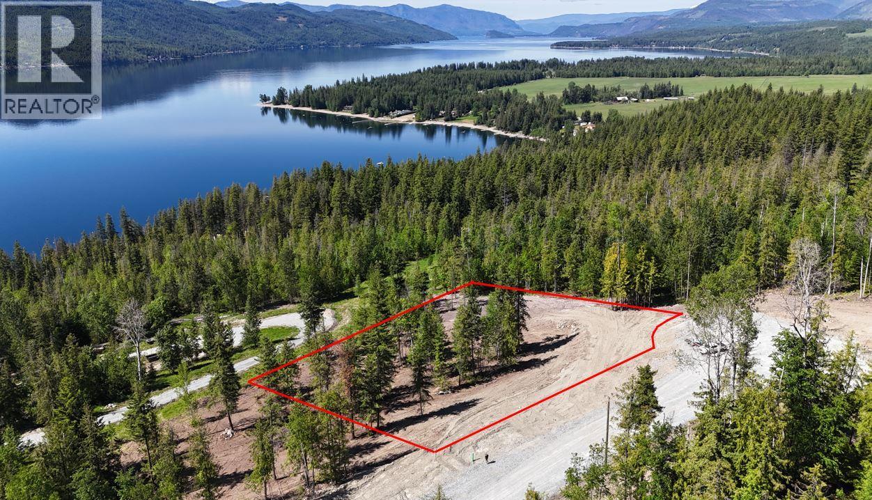 Lot 16 Lonneke Trail Lot# 16, Anglemont, British Columbia
