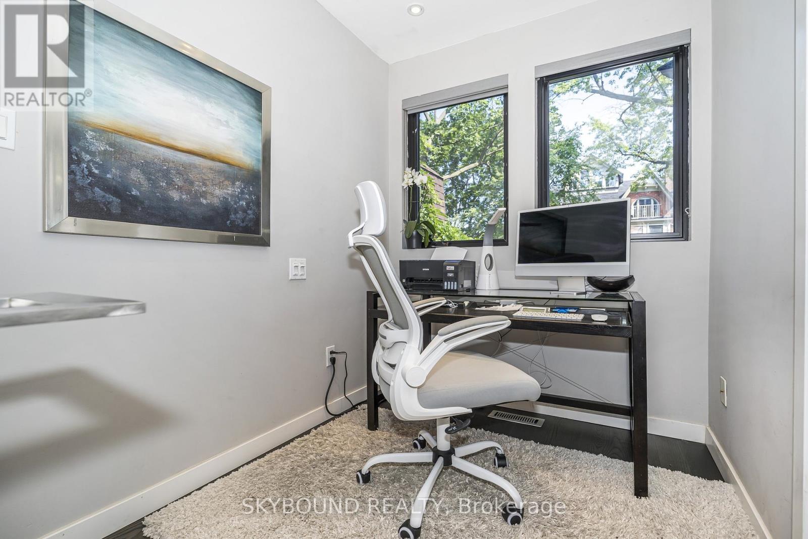 49 Victor Avenue, Toronto, Ontario  M4K 1A7 - Photo 14 - E13453346