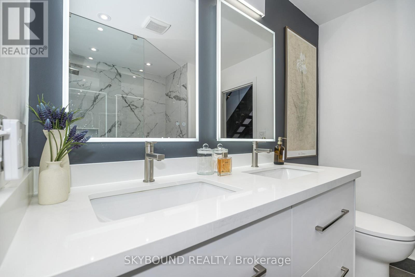 49 Victor Avenue, Toronto, Ontario  M4K 1A7 - Photo 29 - E13453346