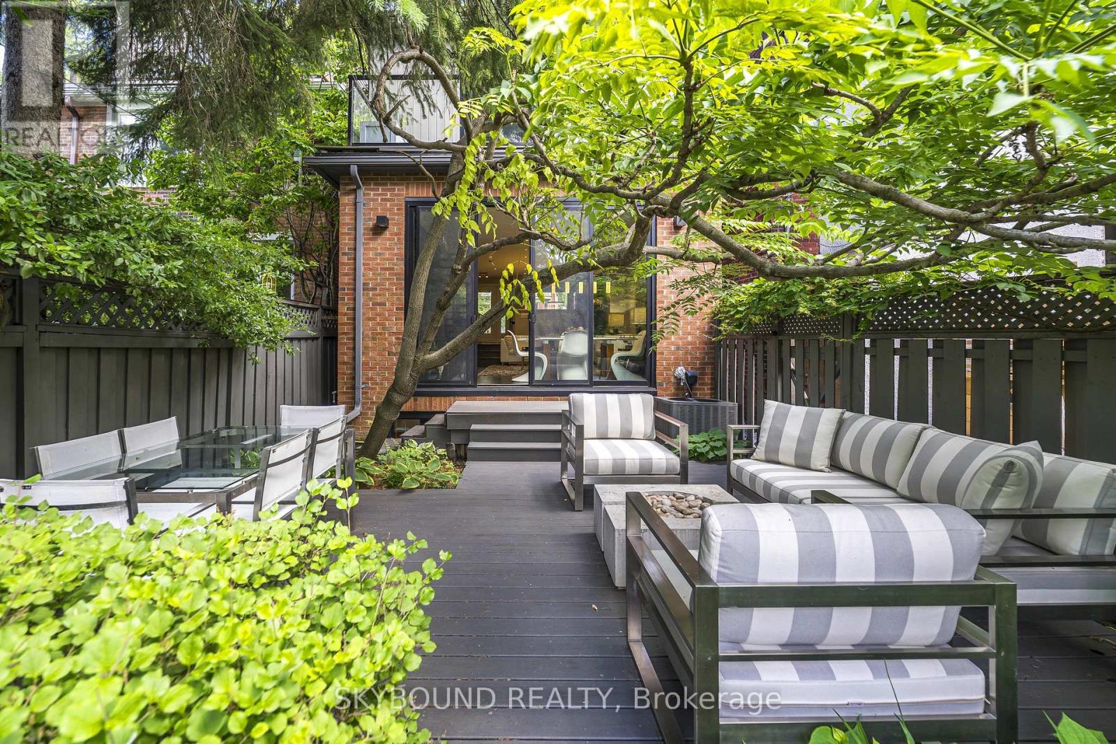 49 Victor Avenue, Toronto, Ontario  M4K 1A7 - Photo 42 - E13453346