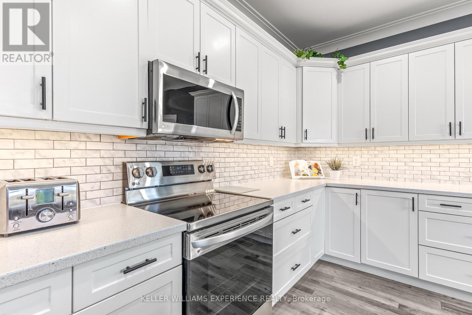 1600 Concession M & N Road, Ramara, Ontario  L0K 2B0 - Photo 10 - S13453356