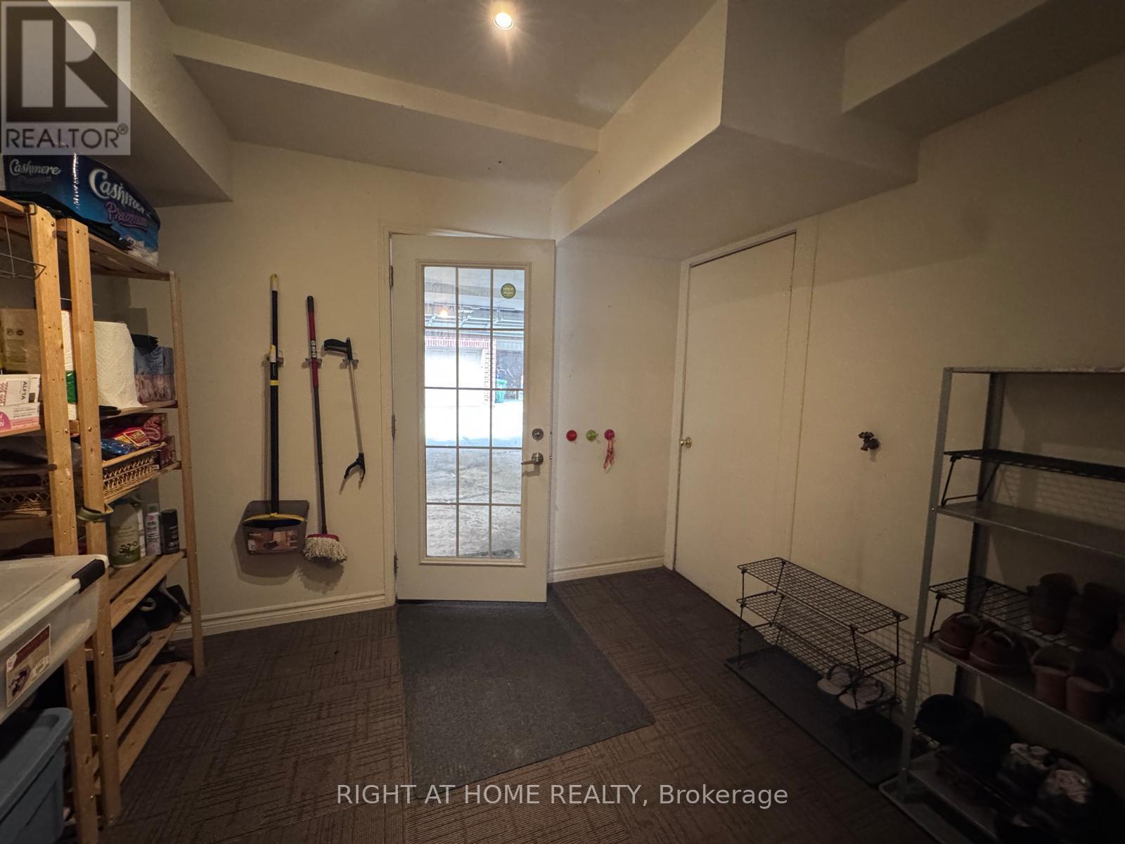 2 - 116 Evans Avenue, Toronto, Ontario  M8Z 6C5 - Photo 32 - W13453322