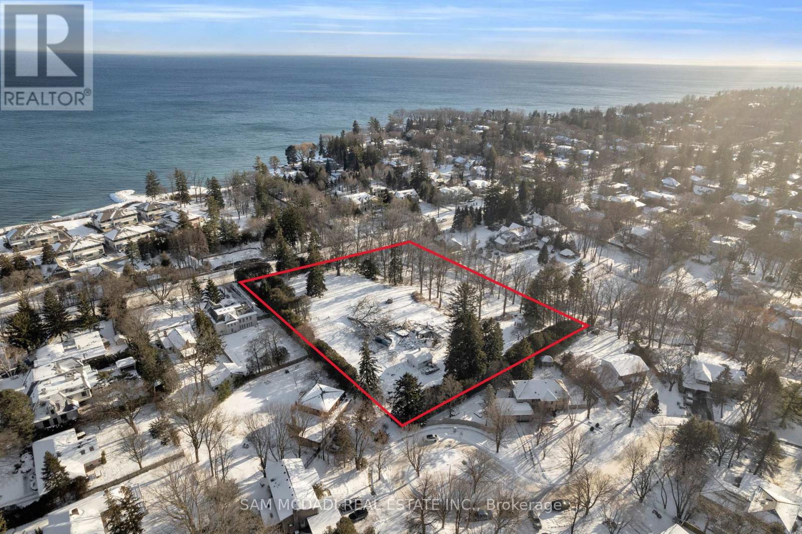 1475 LAKESHORE ROAD E, Oakville, Ontario