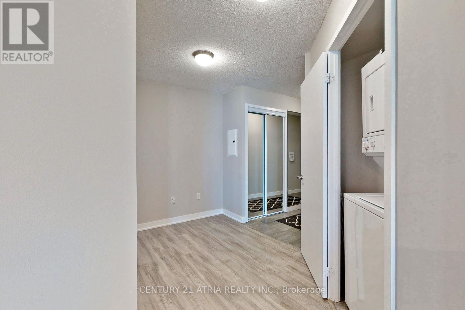3910 - 11 Brunel Court, Toronto, Ontario  M5V 3Y3 - Photo 5 - C13451154