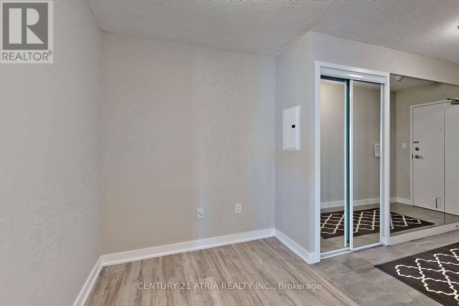 3910 - 11 Brunel Court, Toronto, Ontario  M5V 3Y3 - Photo 6 - C13451154