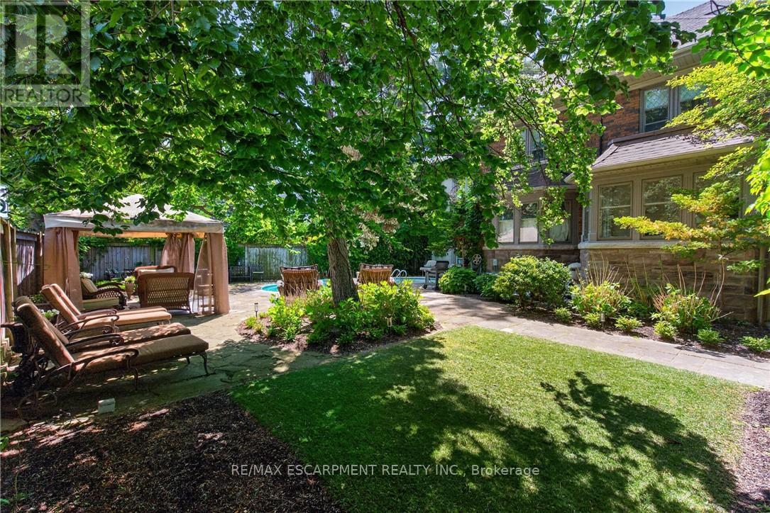 74 Oak Knoll Drive, Hamilton, Ontario L8S 4C4 - Photo 48 - X12914060