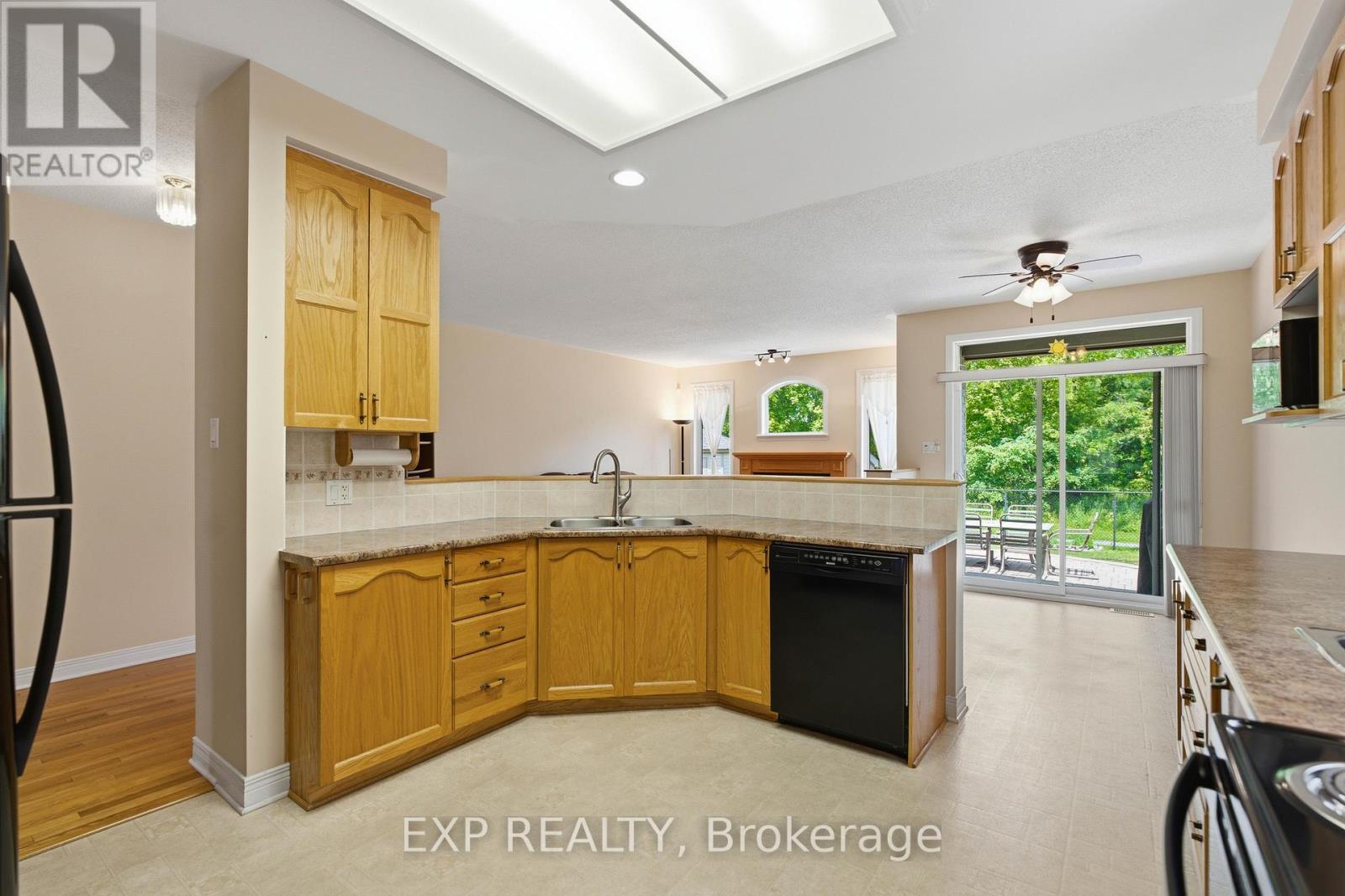 3694 Twin Falls Place, Ottawa, Ontario  K1V 1W6 - Photo 11 - X13453410