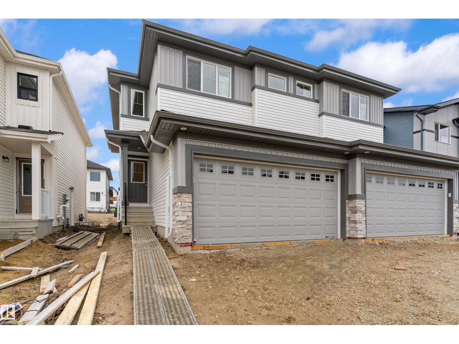 934 18 Av NW, Edmonton, Alberta  T6T 2X3 - Photo 2 - E4474744