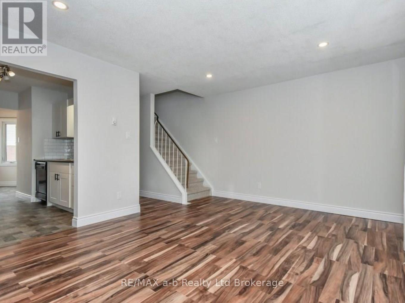 22 - 1115 Nellis Street, Woodstock, Ontario N4T 1P6 - Photo 12 - X13453460