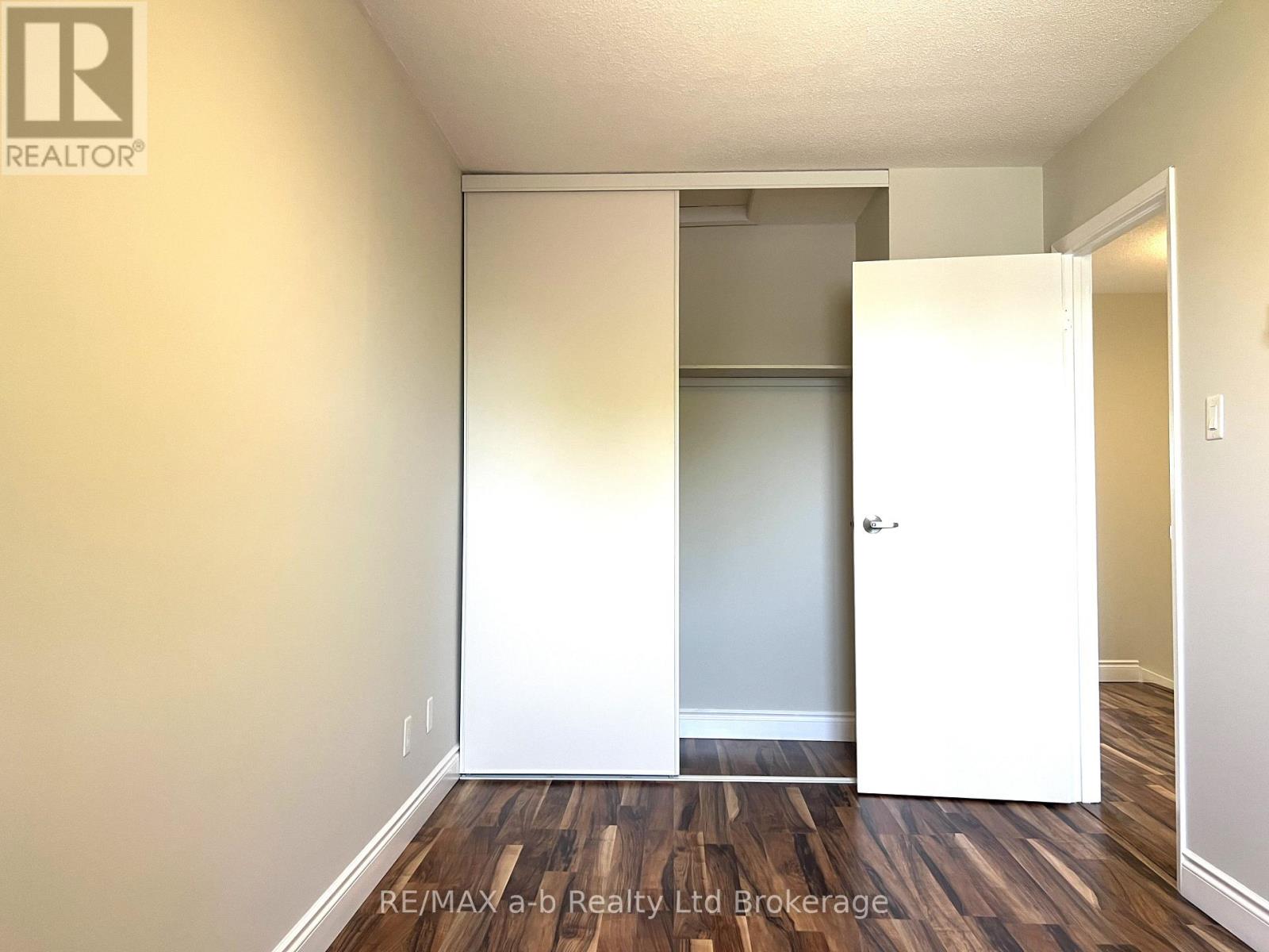 22 - 1115 Nellis Street, Woodstock, Ontario N4T 1P6 - Photo 23 - X13453460