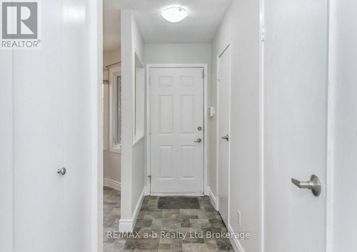 22 - 1115 Nellis Street, Woodstock, Ontario N4T 1P6 - Photo 7 - X13453460