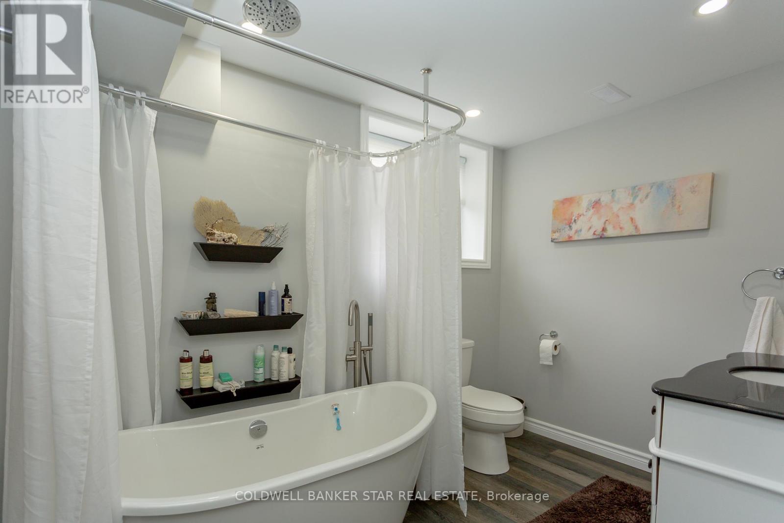 8037 Springwater Road, Central Elgin, Ontario  N5H 2R4 - Photo 36 - X12633086