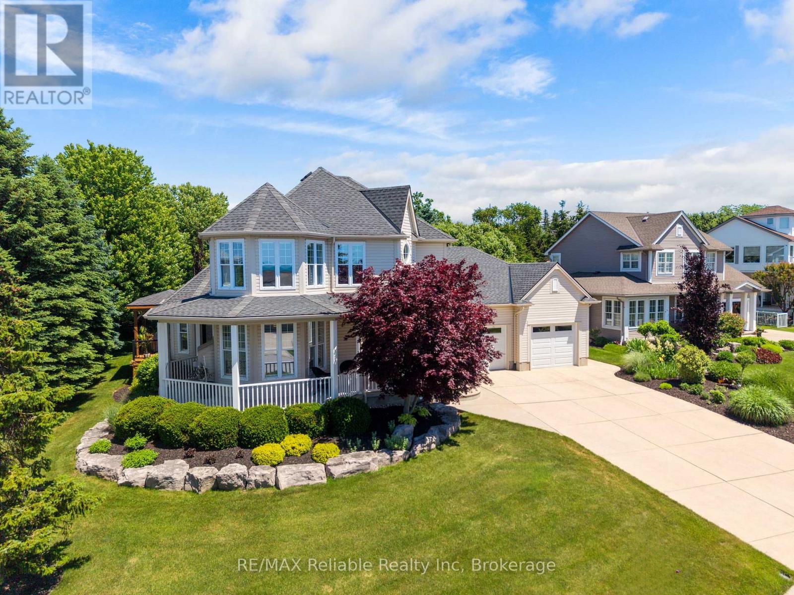 11 HARBOUR COURT, Bluewater, Ontario