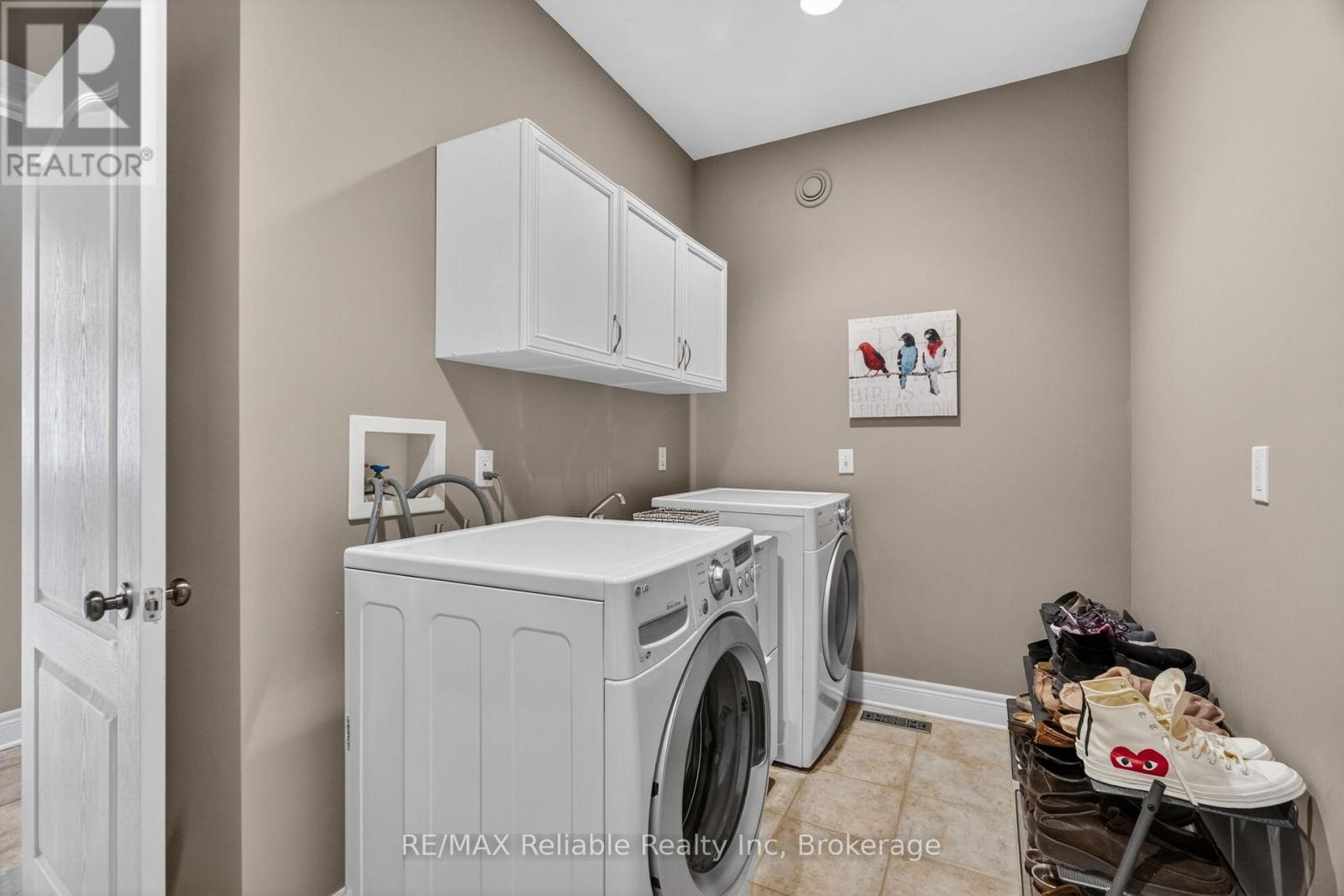 11 Harbour Court, Bluewater (Bayfield), Ontario  N0M 1G0 - Photo 21 - X13453476