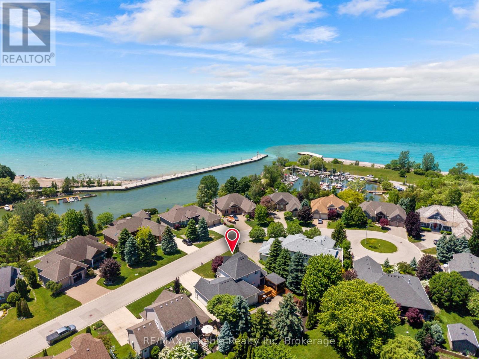 11 Harbour Court, Bluewater (Bayfield), Ontario  N0M 1G0 - Photo 4 - X13453476