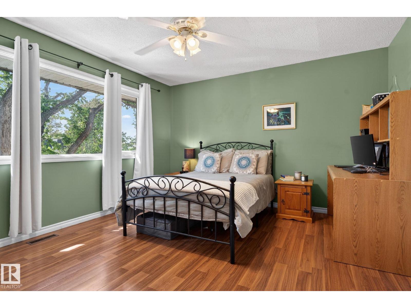 11339 22 Av Nw, Edmonton, Alberta  T6J 4V8 - Photo 21 - E4493985