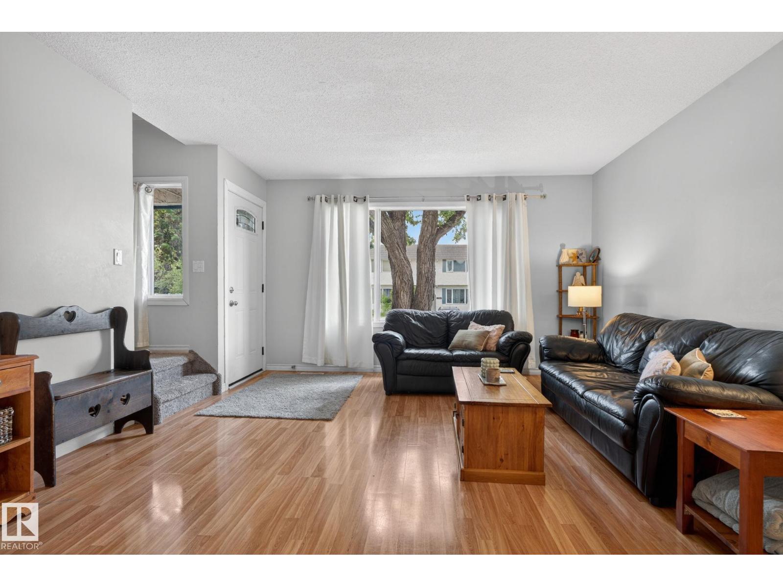 11339 22 Av Nw, Edmonton, Alberta  T6J 4V8 - Photo 8 - E4493985