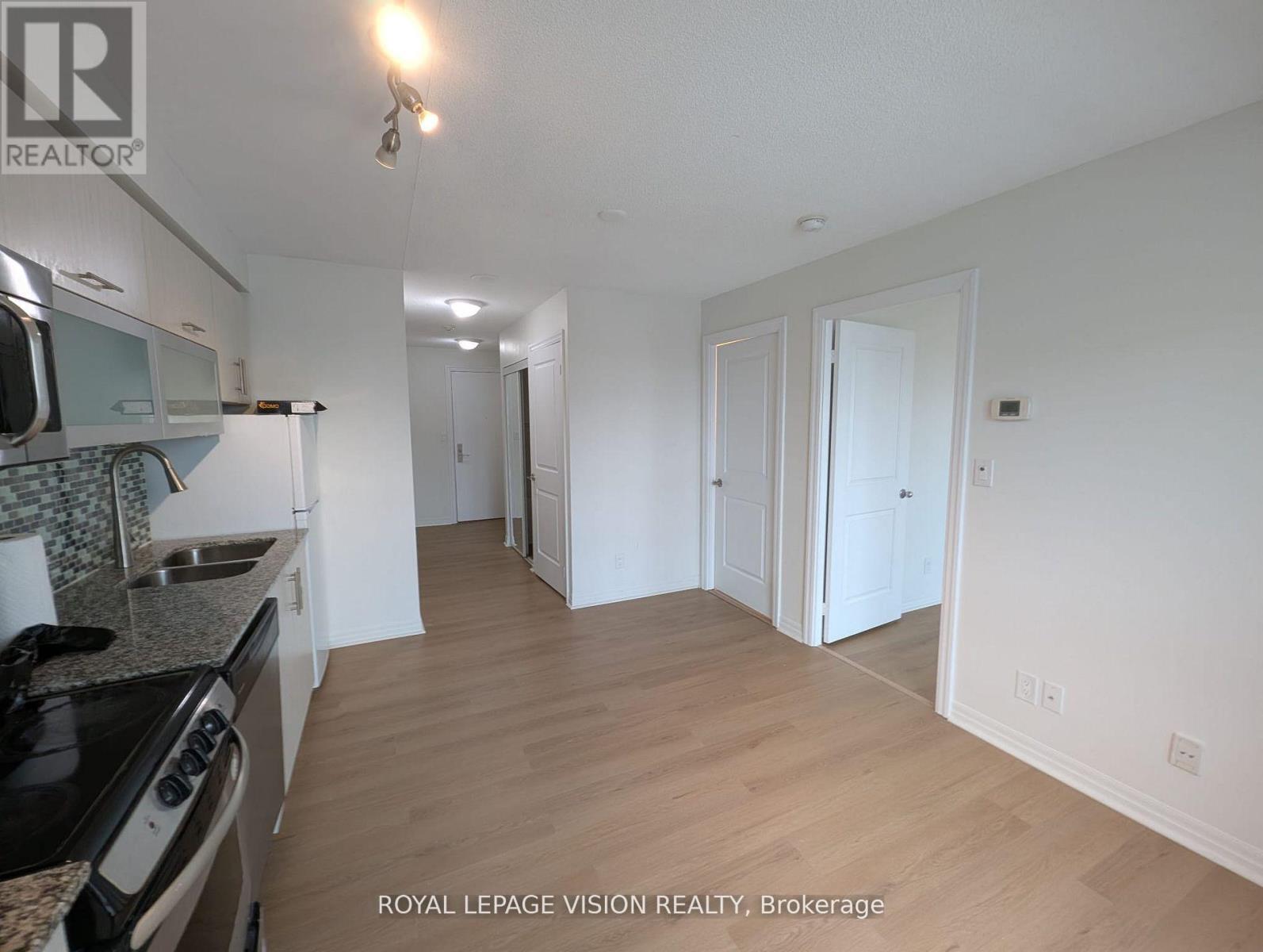 1408 - 2015 Sheppard Avenue E, Toronto, Ontario  M2J 0B3 - Photo 13 - C13236644