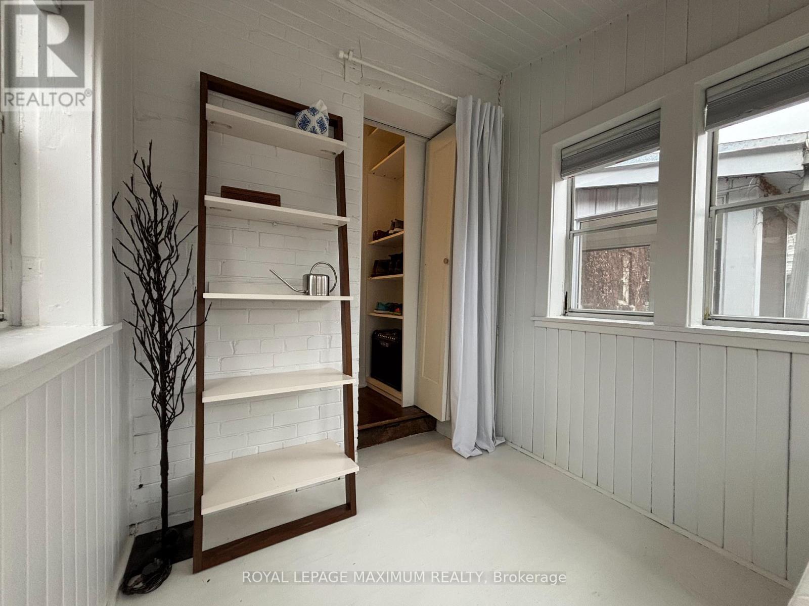 47 Vermont Avenue, Toronto, Ontario  M6G 2P6 - Photo 33 - C13453336