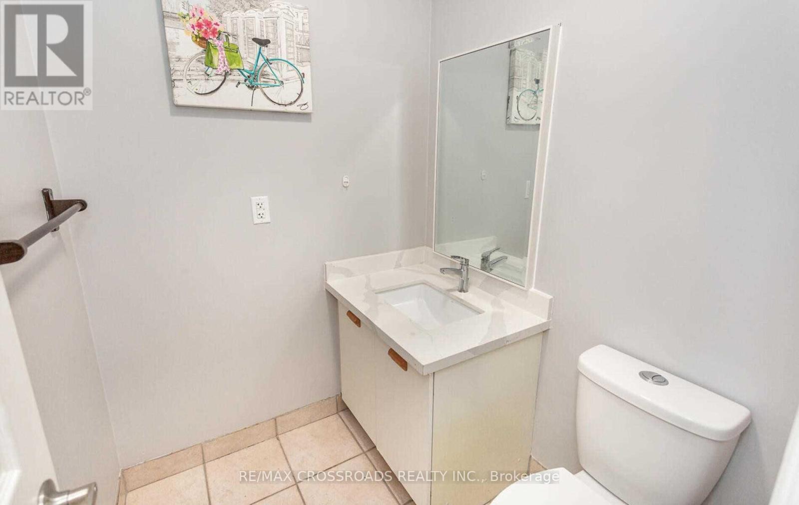 5041 Rundle Court, Mississauga, Ontario  L5M 4A4 - Photo 10 - W13451062
