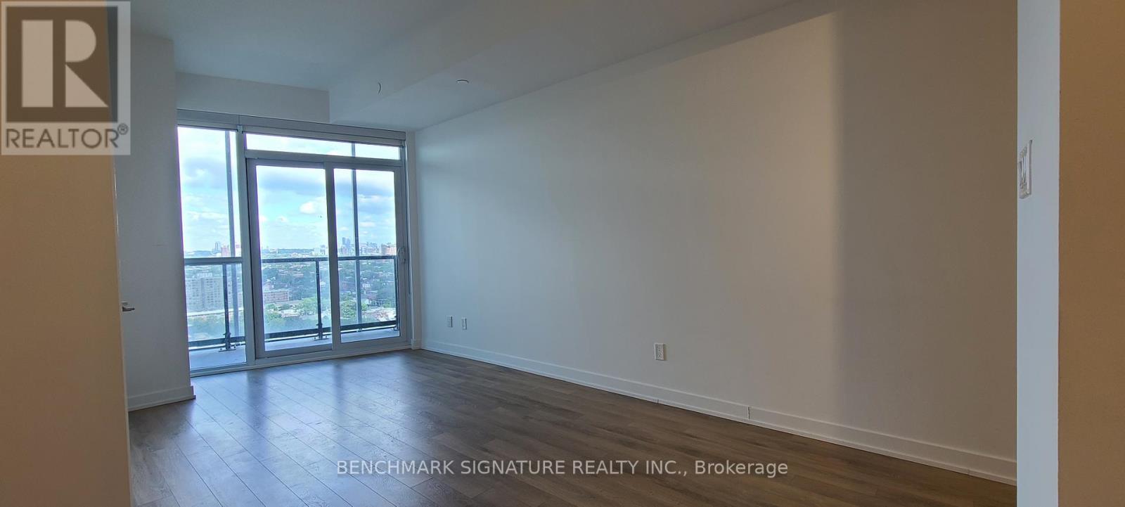 2008 - 50 Ordnance Street, Toronto, Ontario  M6K 1A2 - Photo 8 - C13453490
