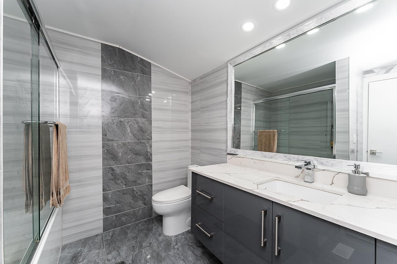 12850 115b Avenue, Surrey, British Columbia  V3R 2R9 - Photo 9 - R3136751