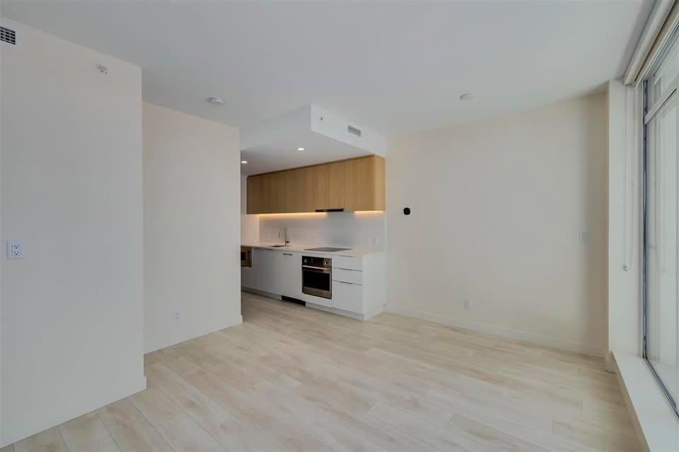 2506 13318 104 Avenue, Surrey, British Columbia  V3T 0R2 - Photo 6 - R3136768