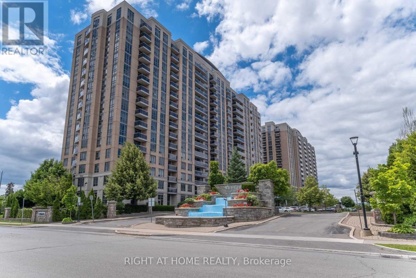 1512 - 8 MONDEO DRIVE, Toronto, Ontario