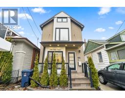394 MAIN STREET, Toronto, Ontario