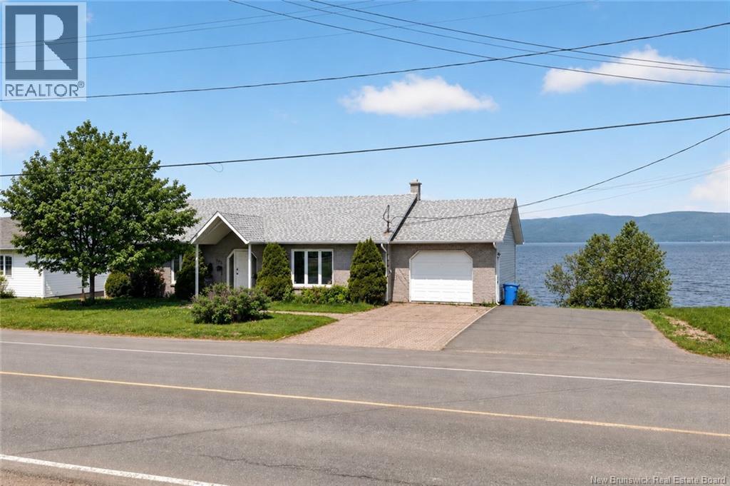 275 Vanier Street, Campbellton, New Brunswick  E3N 1V1 - Photo 2 - NB141957
