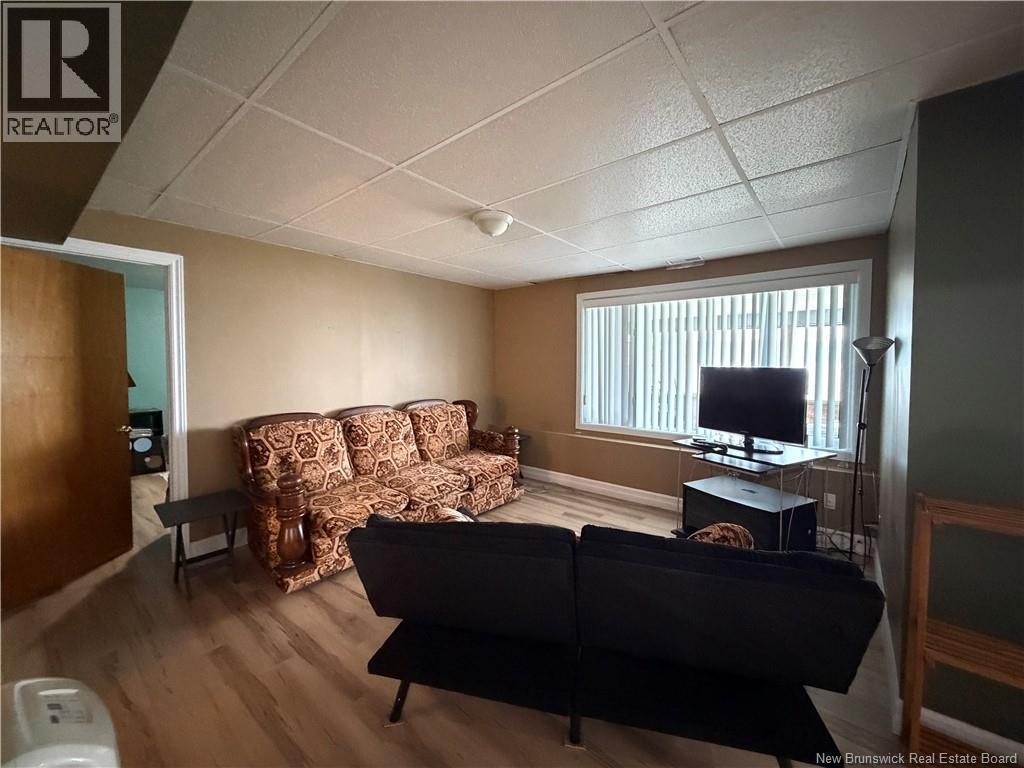 275 Vanier Street, Campbellton, New Brunswick  E3N 1V1 - Photo 25 - NB141957