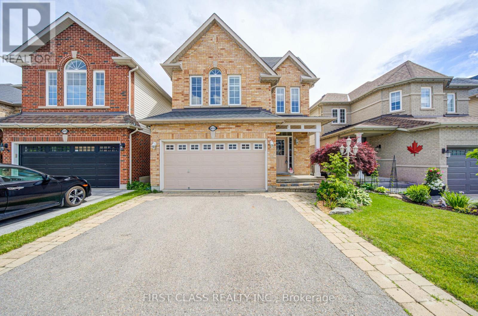 611 MCBEAN AVENUE, Newmarket, Ontario